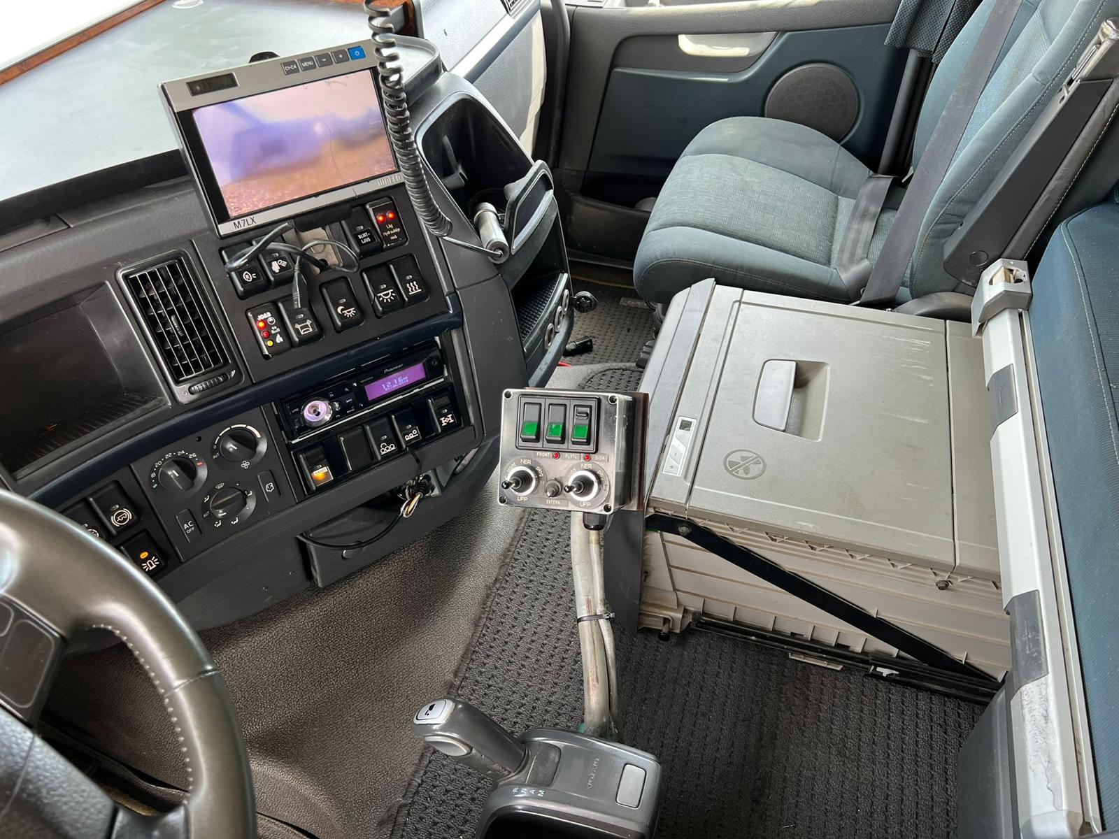 VOLVO FH500, 2013, 8×4 JOAB HOOKLIFT + HYDRAULICS