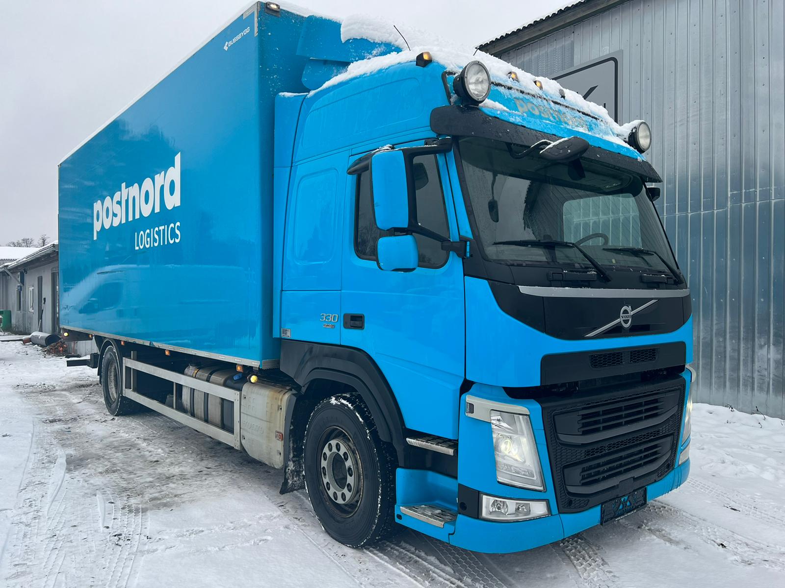 VOLVO FM340, 2016, 4×2 BOX TRUCK + LIFT