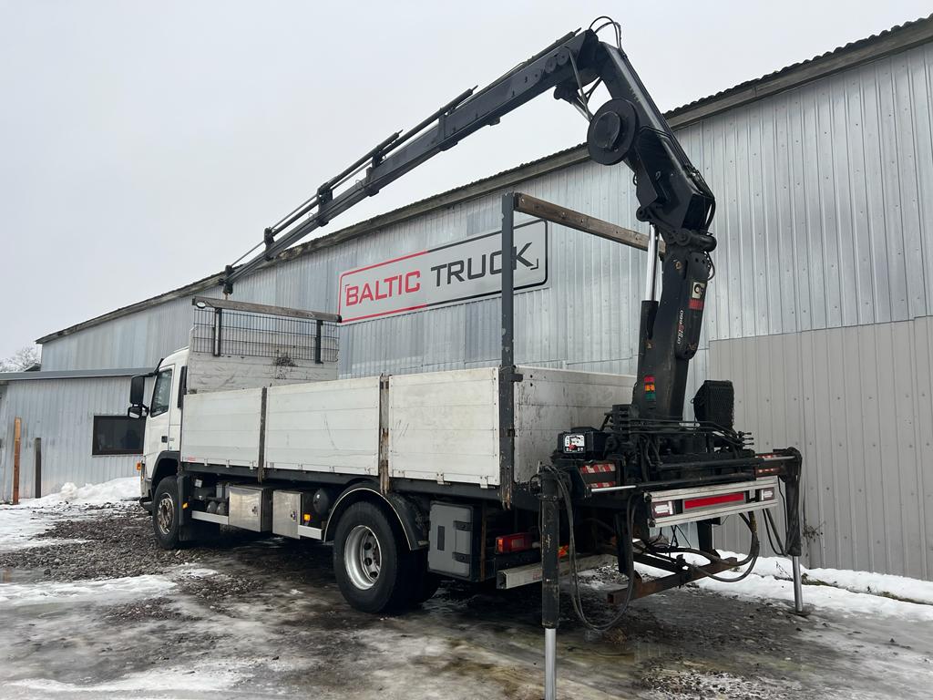 VOLVO FM9 300, 2005, 4×2 HIAB CRANE